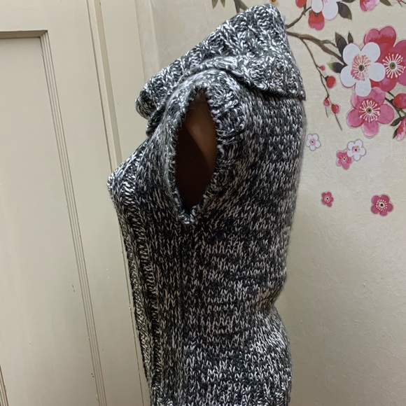 🌺 MUDD Dark Grey Cowl Neck Knit Sweater Tops - Picture 4 of 7